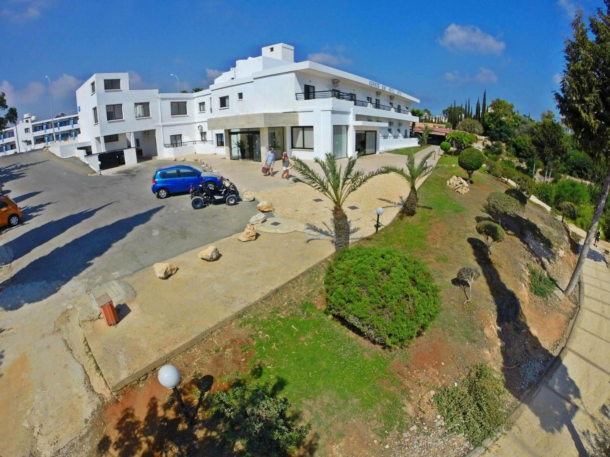 Konnos Bay Hotel Apartments Протарас Экстерьер фото