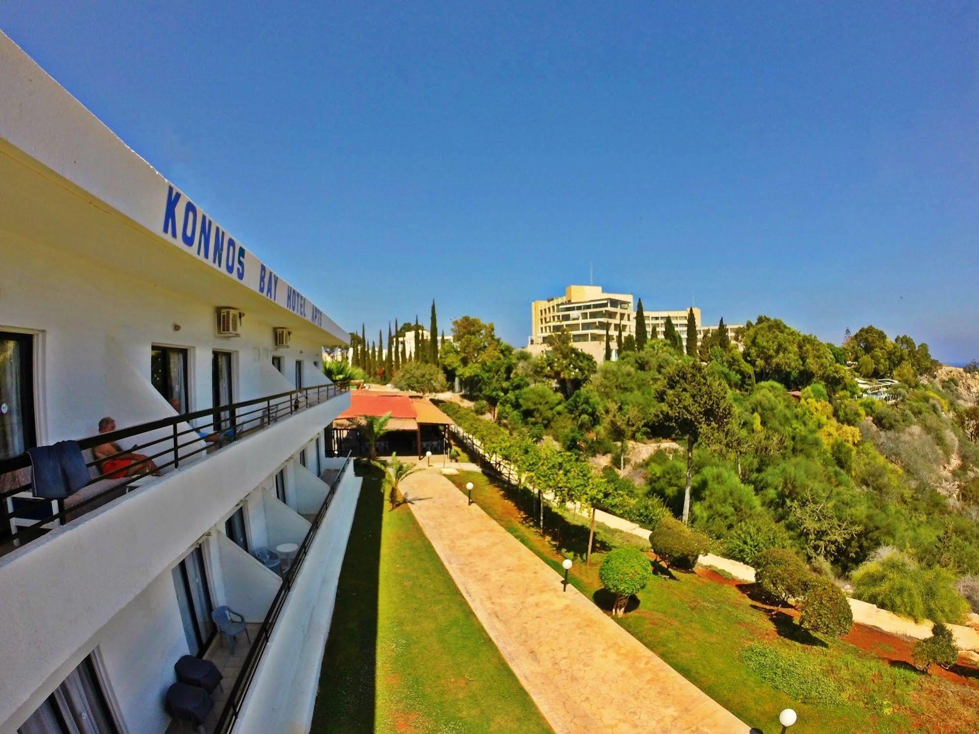 Konnos Bay Hotel Apartments Протарас Экстерьер фото