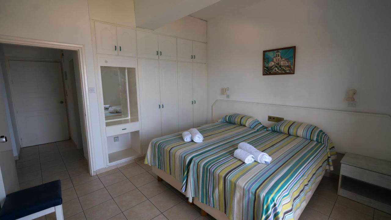 Konnos Bay Hotel Apartments Протарас Экстерьер фото