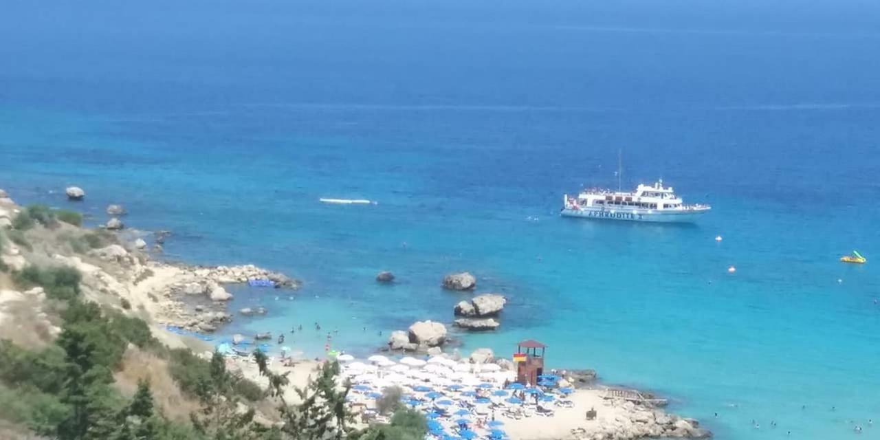 Konnos Bay Hotel Apartments Протарас Экстерьер фото
